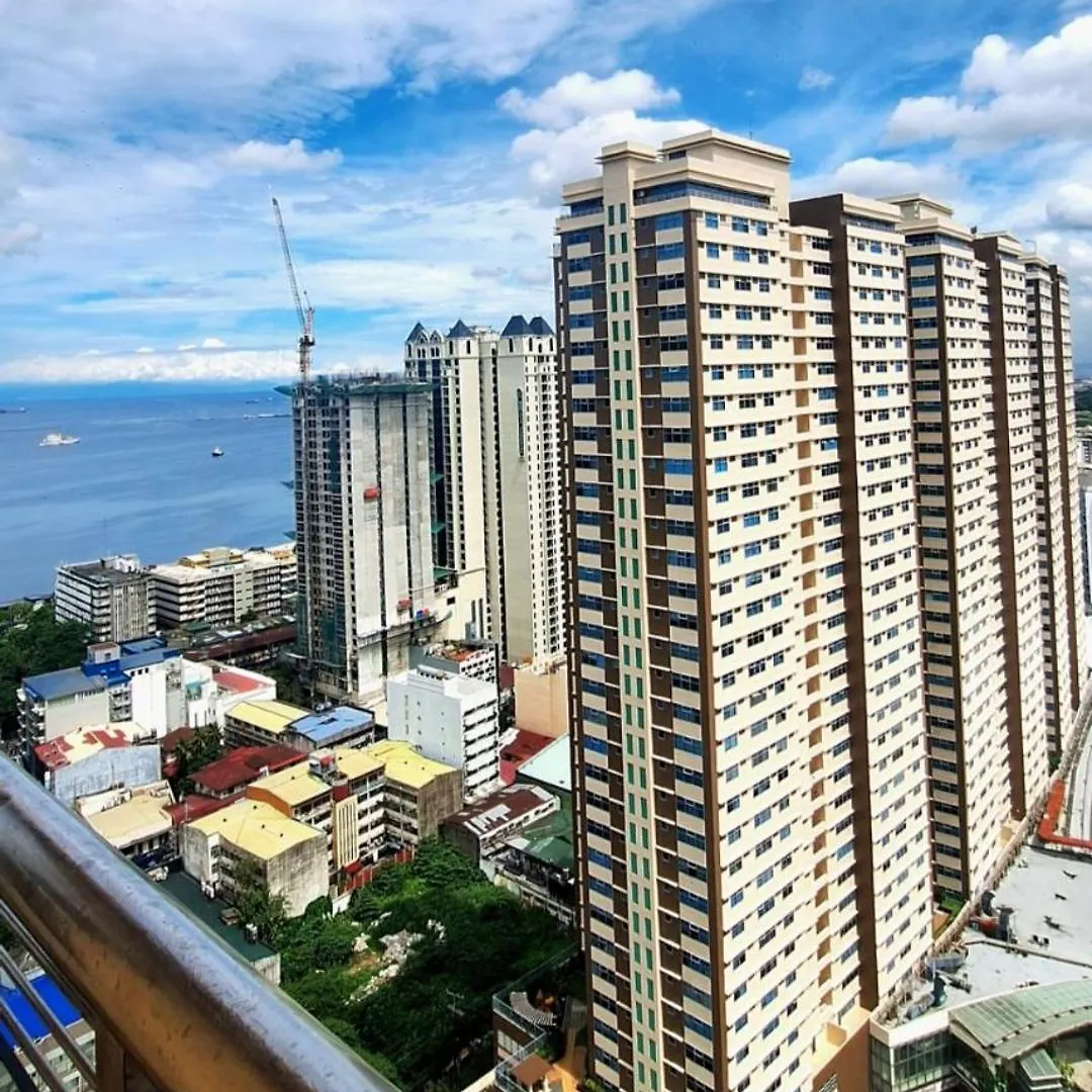 アパートホテル Birch Tower Condominium Malate マニラ市
